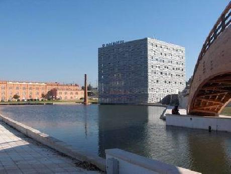 Melia Ria Hotel &spa