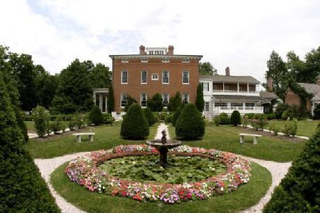 Antrim 1844 Country Inn