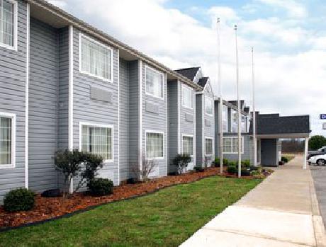 Days Inn and Suites Pryor