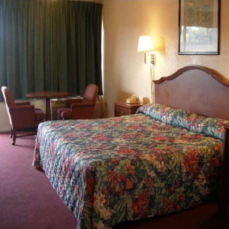 Red Carpet Inn Augusta