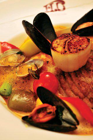 Eden Rembrandt Square Hotel