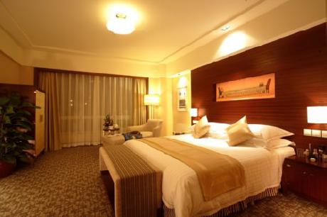 Loong Palace Hotel and Resort