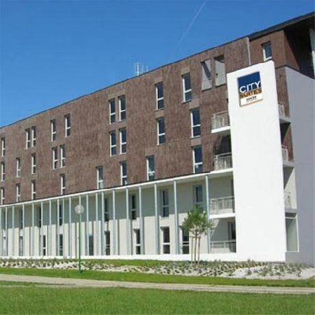 PARK SUITES NANTES ATLANTIS