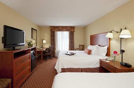 Hampton Inn McHenry