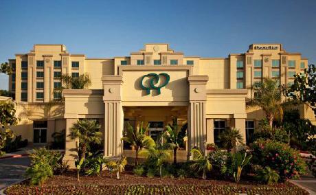 DoubleTree by Hilton Los Angeles  Commerce