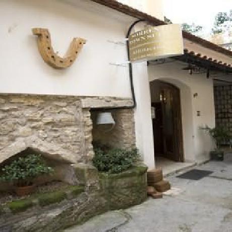 B&B Sorrento Town Suites