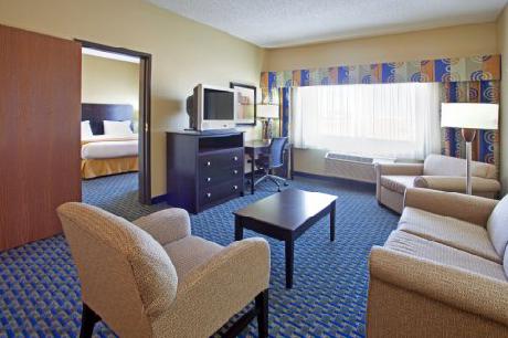 Holiday Inn Express Hotel & Suites PHOENIX/CHANDLER (AHWATUKEE)