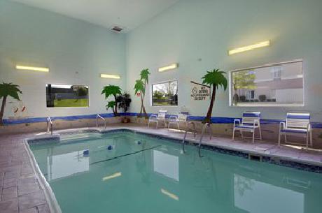 Red Roof Inn St Robert