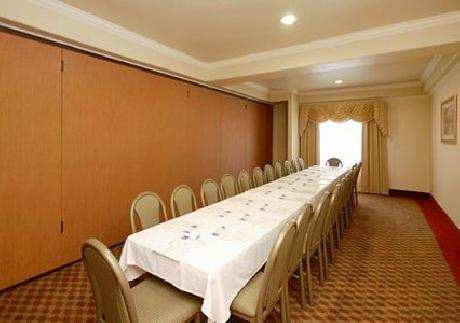 Sleep Inn & Suites near Hillcrest Hospital