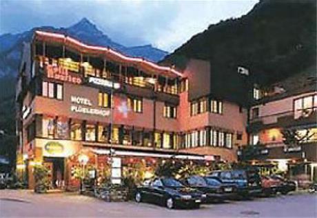 Hotel Fluelerhof Grill Rustico