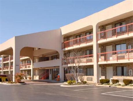 Super 8 Hermitage Nashville