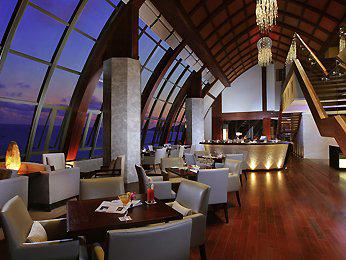 Pullman Oceanview Sanya Bay Resort & Spa