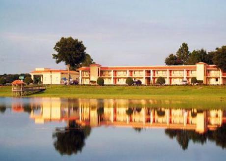 Quality Inn & Suites Mount Dora
