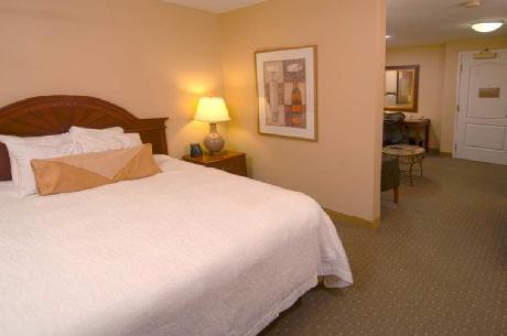 HLTN GRDN INN ST LOUIS OFALLON