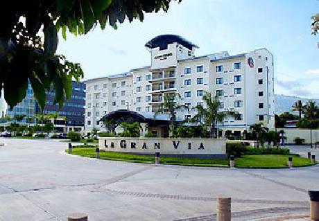 Courtyard San Salvador
