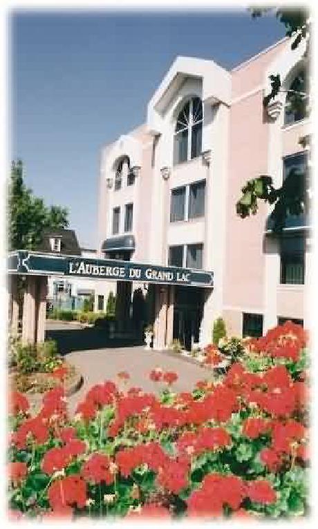 Auberge Du Grand Lac