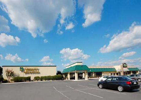 Quality Inn & Suites