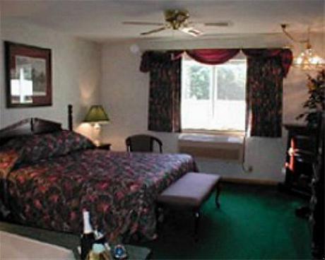 Rustic Manor Motor Lodge