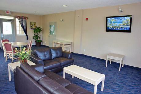 Studio 6 Toronto  Mississauga