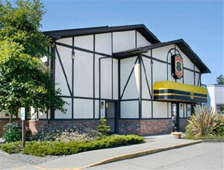 Super 8 Saanichton Victoria Airport