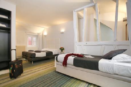 Inter-Hotel Lecourbe