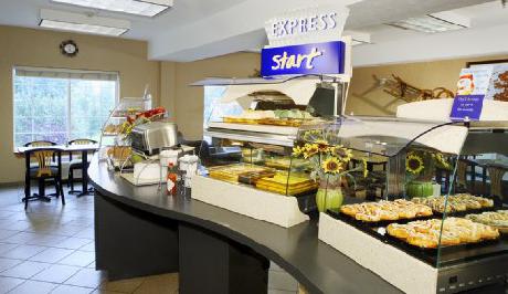 Holiday Inn Express ANCHORAGE