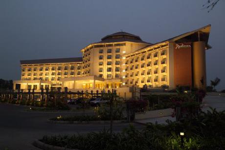 Radisson Blu Water Garden Hotel Dhaka
