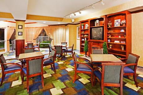 Holiday Inn Express Hotel & Suites KINGS MOUNTAIN - SHELBY AREA