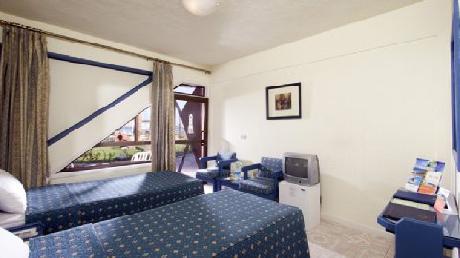 Sol Y Mar Paradise Beach