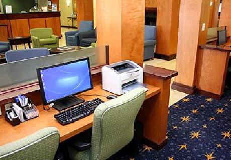 Fairfield Inn & Suites Greensboro Wendover