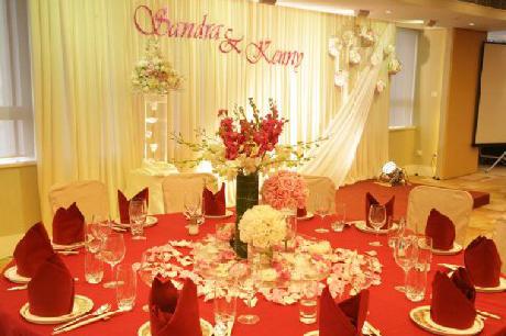 Rhinoceros Airport Business Hotel