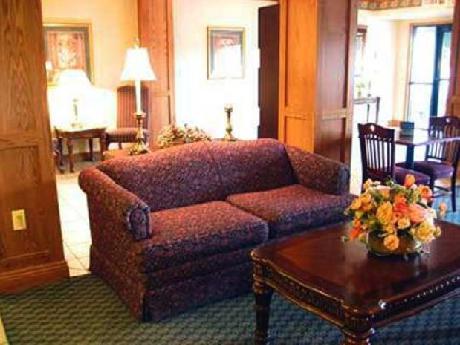 Hampton Inn Newcomerstown