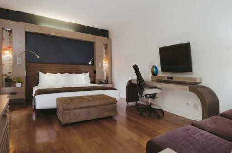 Doubletree Hotel Monrovia - Pasadena