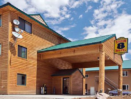 Super 8 Cooke City Yellowstone Park Area