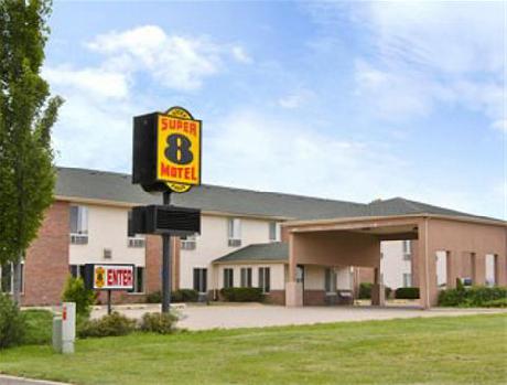 Super 8 Motel - Pekin/Peoria Area