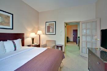 Holiday Inn Hotel & Suites LONDON