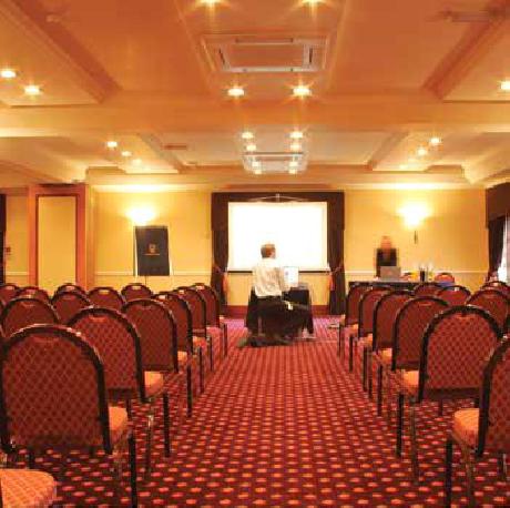 BEST WESTERN The Gables Hotel