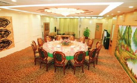 Huashan Business Hotel