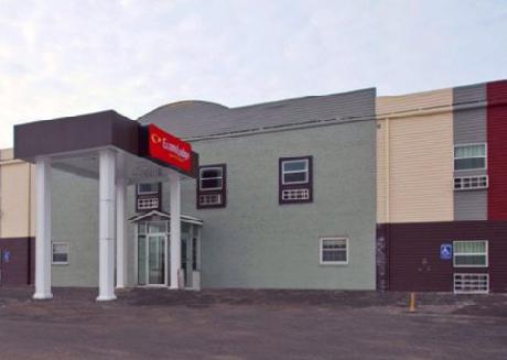 Econo Lodge  Inn & Suites Walnut
