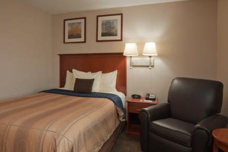 Candlewood Suites PERRYSBURG