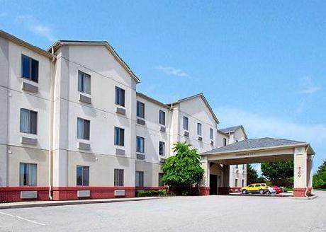 Comfort Suites Northeast