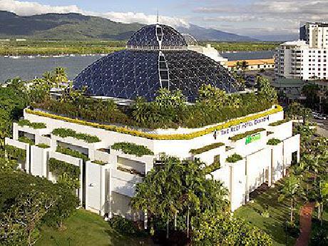 Pullman Reef Hotel Casino - Previously Sofitel Reef Casino