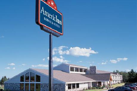 AmericInn Two Harbors