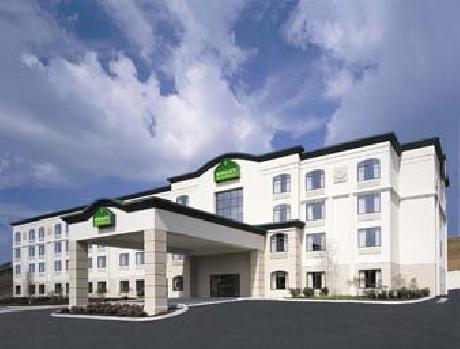 Wingate by Wyndham Los Angeles International Airport LAX