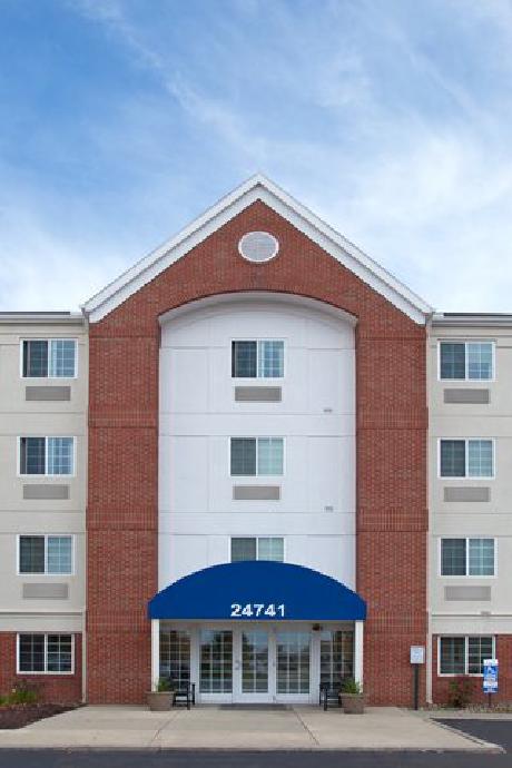 Candlewood Suites CLEVELAND-N. OLMSTED