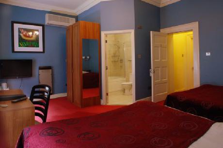 Trinity Lodge Dublin City Center