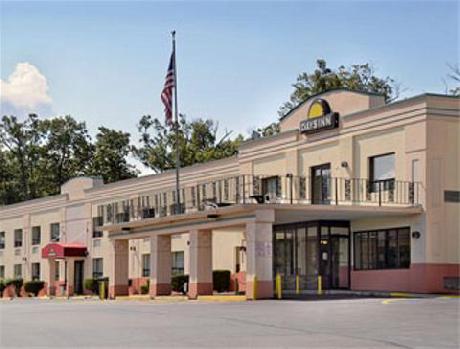 Days Inn Newburgh West Point/Stewart Intl Airport