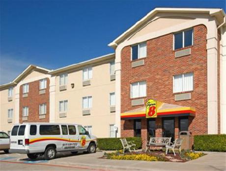 Super 8 Grapevine/DFW Airport Northwest