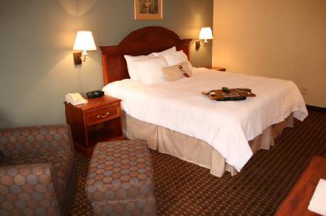 Hampton Inn Cincinnati AirportNorth KY