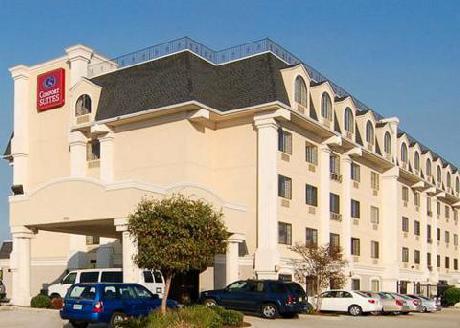 Comfort Suites Airport